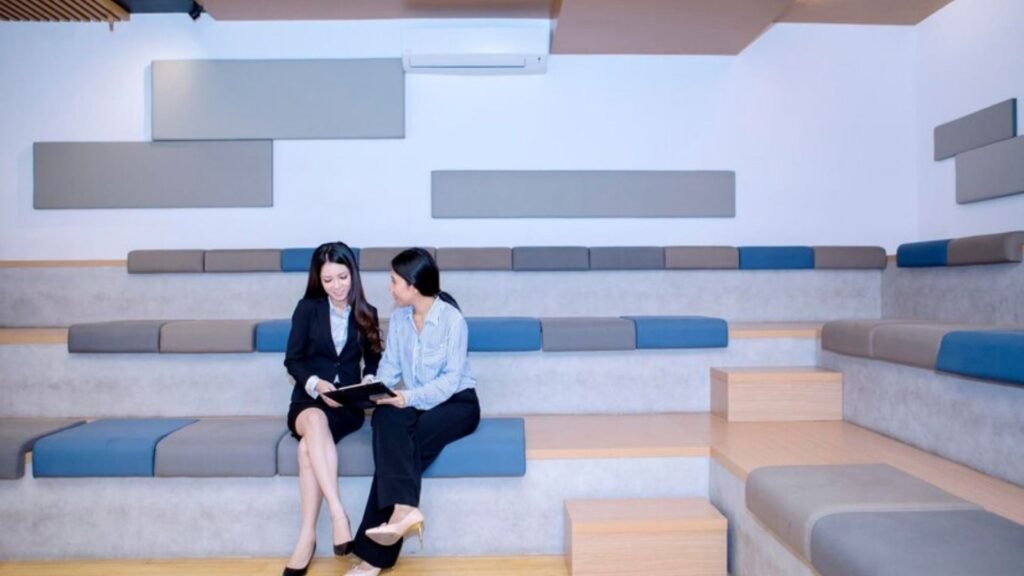 Why Built In Seating Planning and Designing Rooms Inside