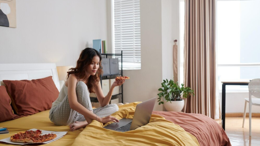 Transform Bedroom into Relaxing: Harmoniously Coordinate Colors