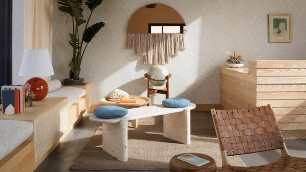 Top Home Decor Trends: Curves and Organic Shapes