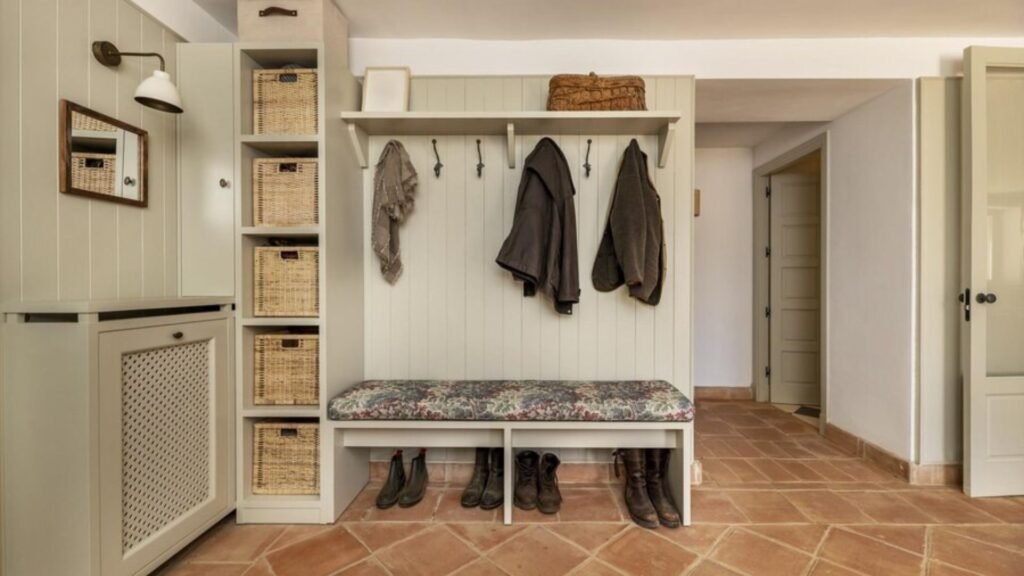 Entryway Bench Ideas That Are The Entrance Bench With a Graphic Silhoutte