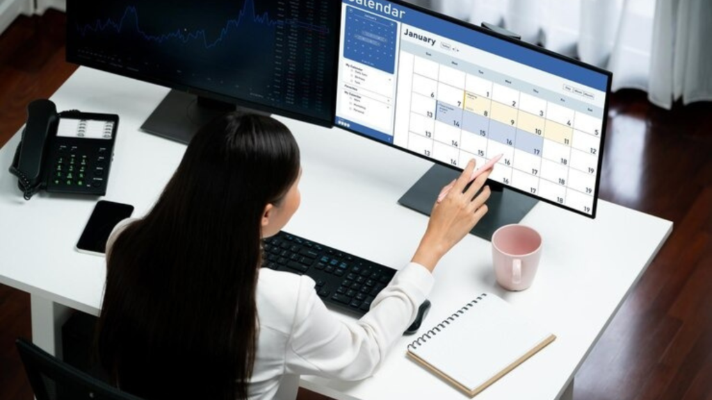 The benefits of scheduling social media posts