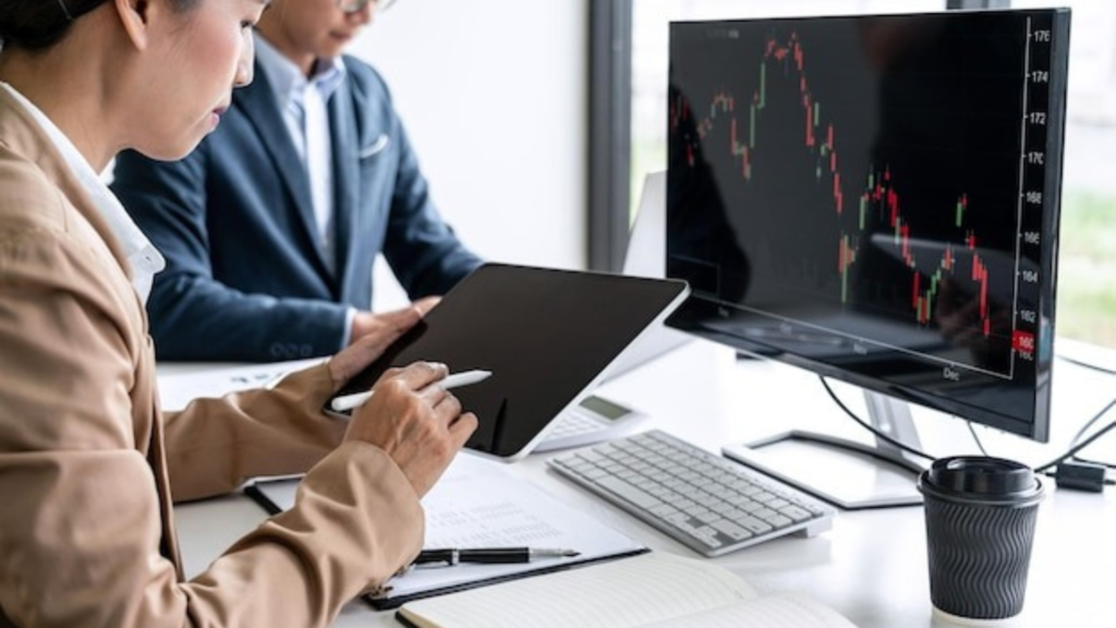 Monitoring IPOs during Market Volatility