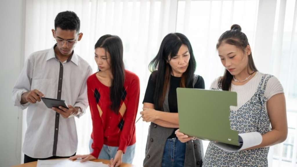 How Businesses Influence U.S. Student Internship Programs